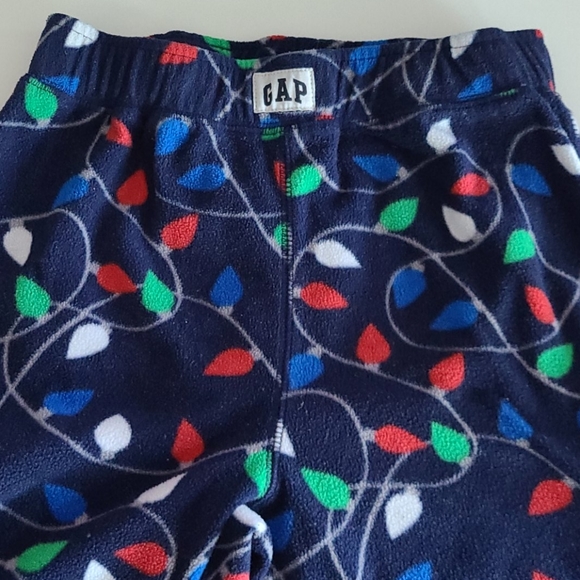 Gap trex pj set - Picture 2 of 4